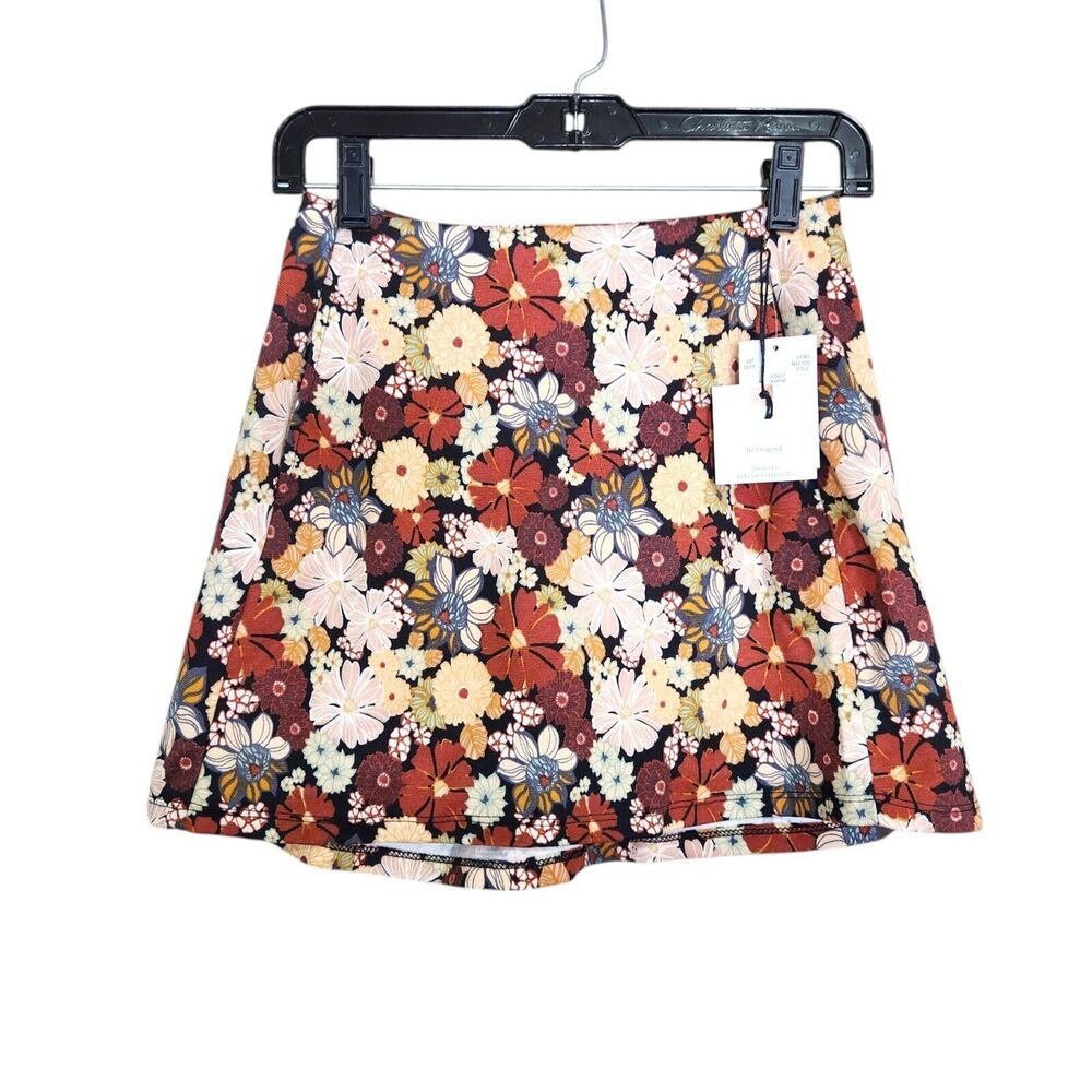 NWT Originality Dry Goods Retro Floral Skirt Size S